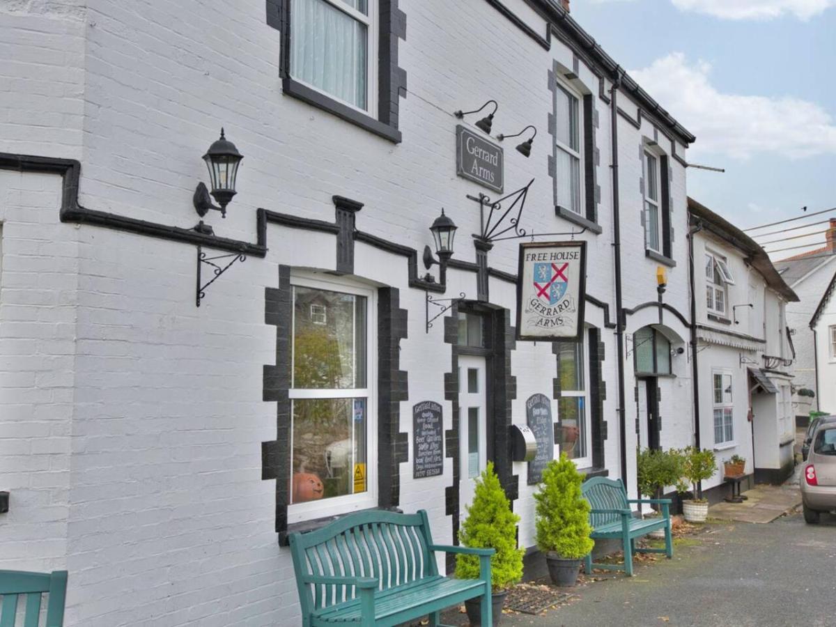 Lovely 2-Bed Apartment Colyton, Nr. Jurassic Coast Exterior foto