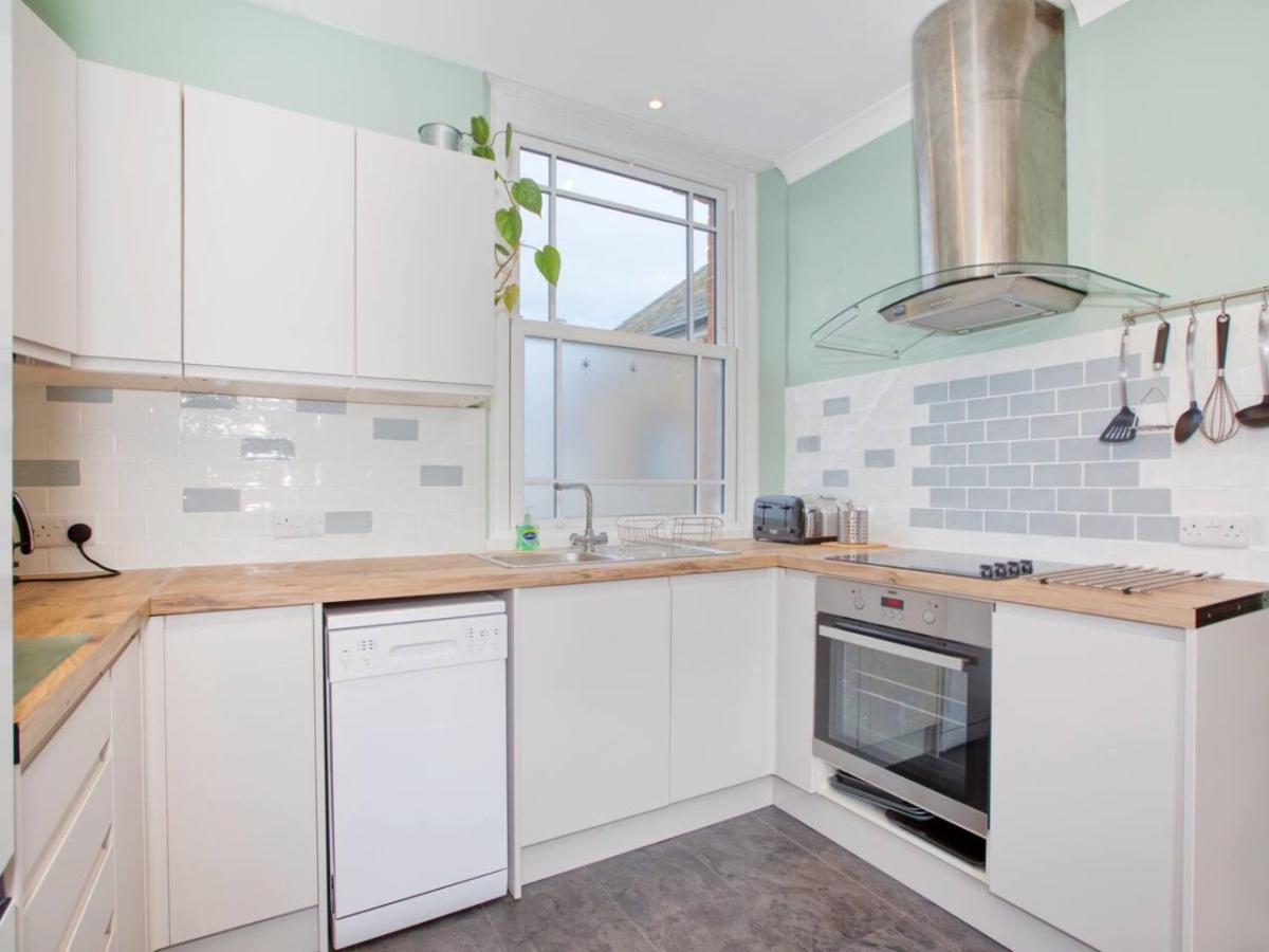 Lovely 2-Bed Apartment Colyton, Nr. Jurassic Coast Exterior foto